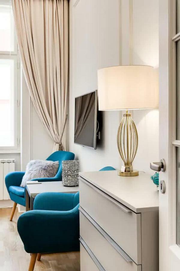 Prague Centre Armani Apartment Екстер'єр фото